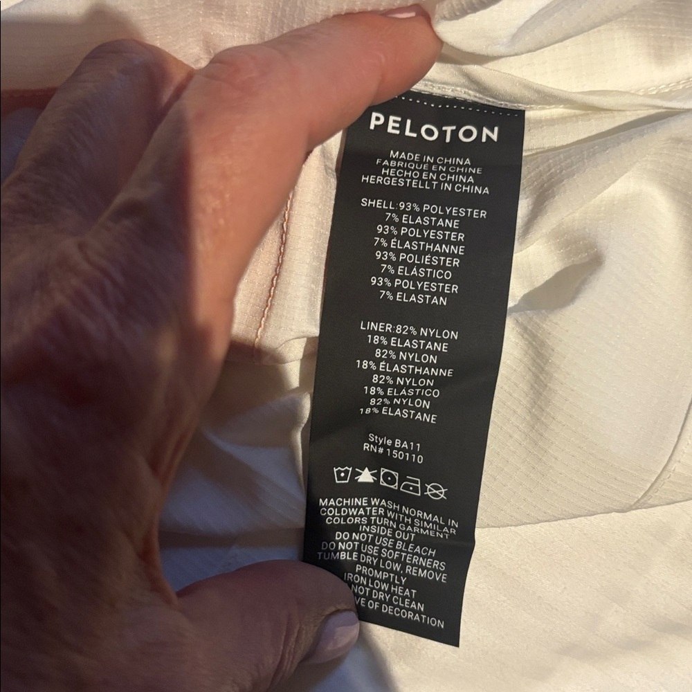 PELOTON CARGO JACKET NWTS WHITE ORANGE FUCHIA ZIP CLOSURE DRAW STRING GOLD TABS - Picture 10 of 11